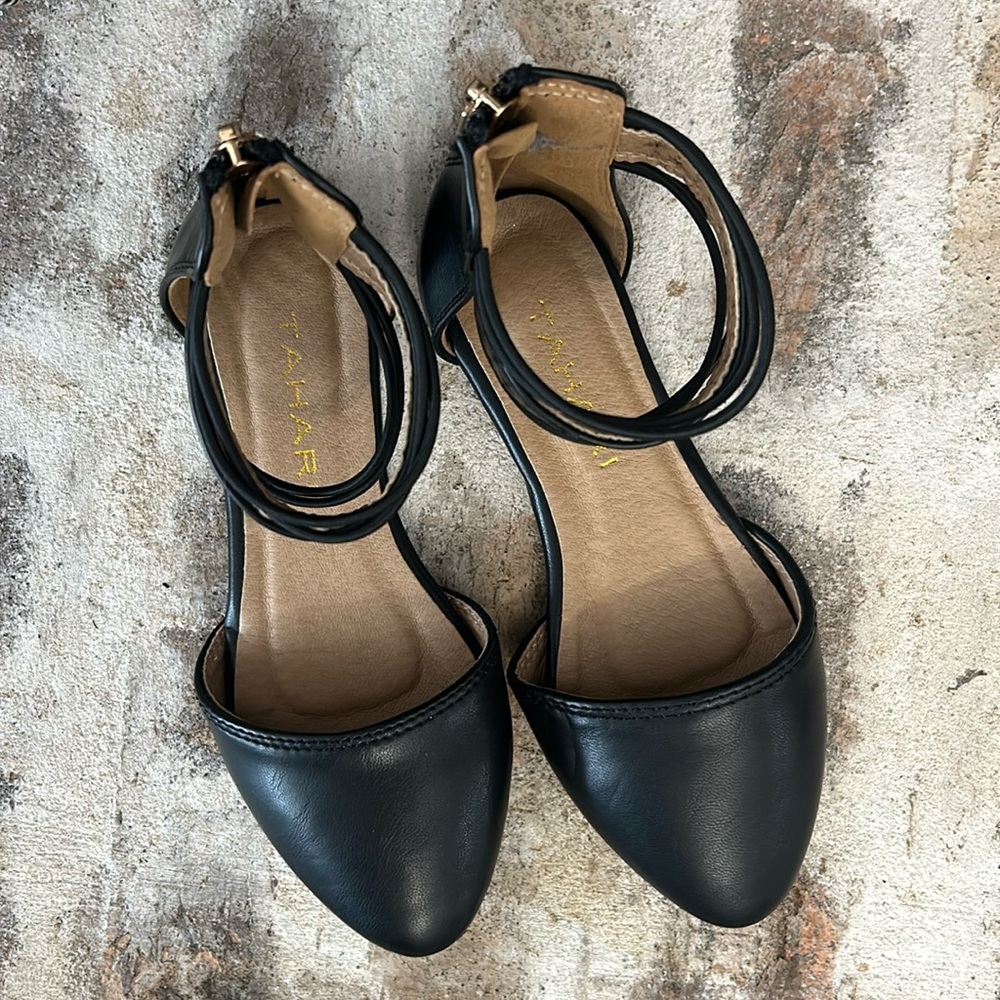 Tahari Black Shoes Size 12
